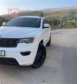 جيب جراند شيروكي